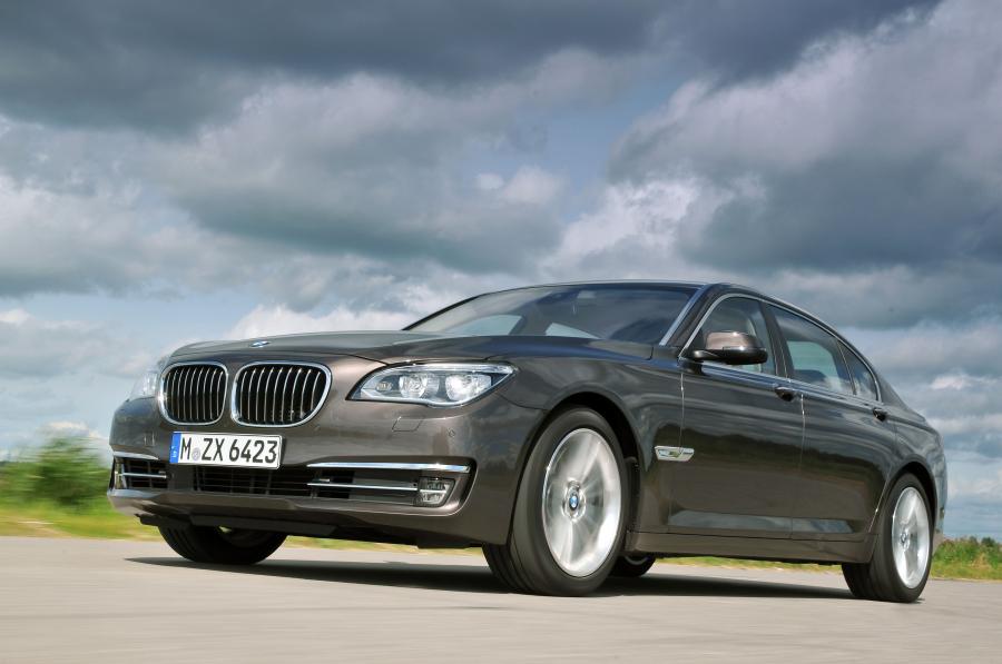  BMW 750iL 2013 года  (фото 60 из 96)